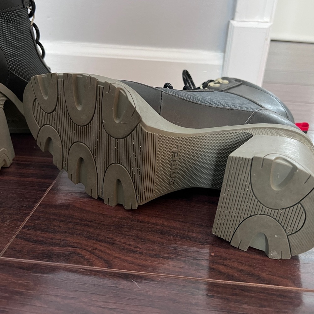 Sorel Black and Olive Lace-Up Platform Heel Boots - Picture 3 of 5